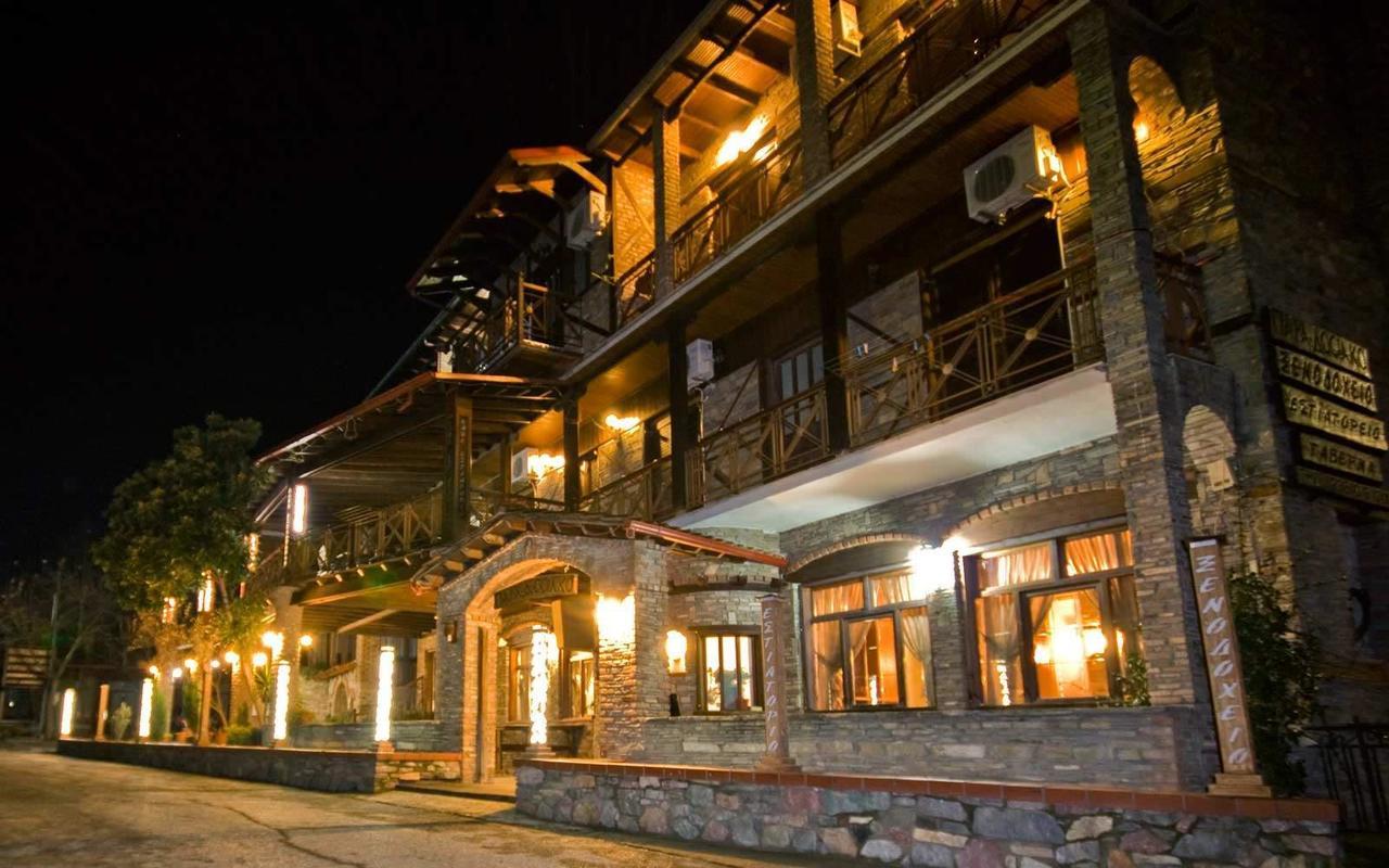 Hotel Παραδοσιακο Káto Loutrákion Extérieur photo
